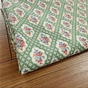 Vintage Green Floral Vignette Quilting Cotton Fabric 1 yard + 19" L x 44" W